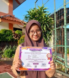 Siswa MAN 11 Jakarta Raih Juara 1 Lomba Bahasa Inggris di Indonesian Science Competition Expo 2024