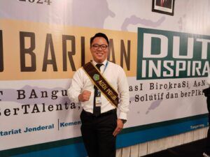 Inovasi “Madrasah Tersenyum”: Kepala Tata Usaha MAN 11 Jakarta, Jadi Agen Perubahan Kemenag RI 2024