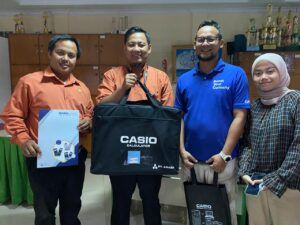MAN 11 Jakarta Menerima Bantuan Peminjaman 20 Unit Kalkulator Saintifik dari Casio Indonesia