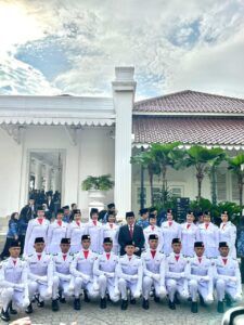 Muhammad Raehan Rabbani Ivan, Siswa MAN 11 Jakarta Menjadi Pengibar Bendera Di Balaikota