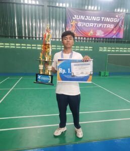 Siswa MAN 11 Jakarta Selatan Raih Juara 1 Ganda Putra dalam Turnamen Badminton Tingkat Kota Tangerang Selatan