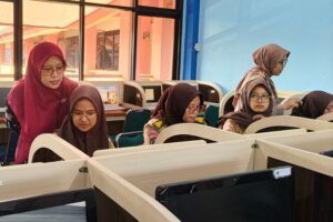 MAN 11 Jakarta Selatan Laksanakan Simulasi ANBK 2025, Wujud Kesiapan Menghadapi Asesmen Nasional