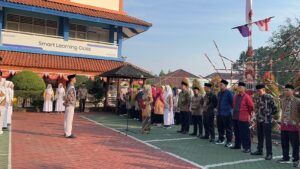 MAN 11 Jakarta Gelar Apel Peringatan HUT ke-80 Kemerdekaan Republik Indonesia