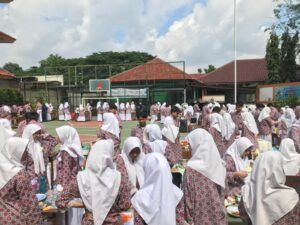 Asah Kreativitas dan Jiwa Wirausaha, Siswa Kelas XII Ikuti Uprak PKWU